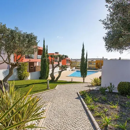 Delightful In Vale De Parra, Albufeira *